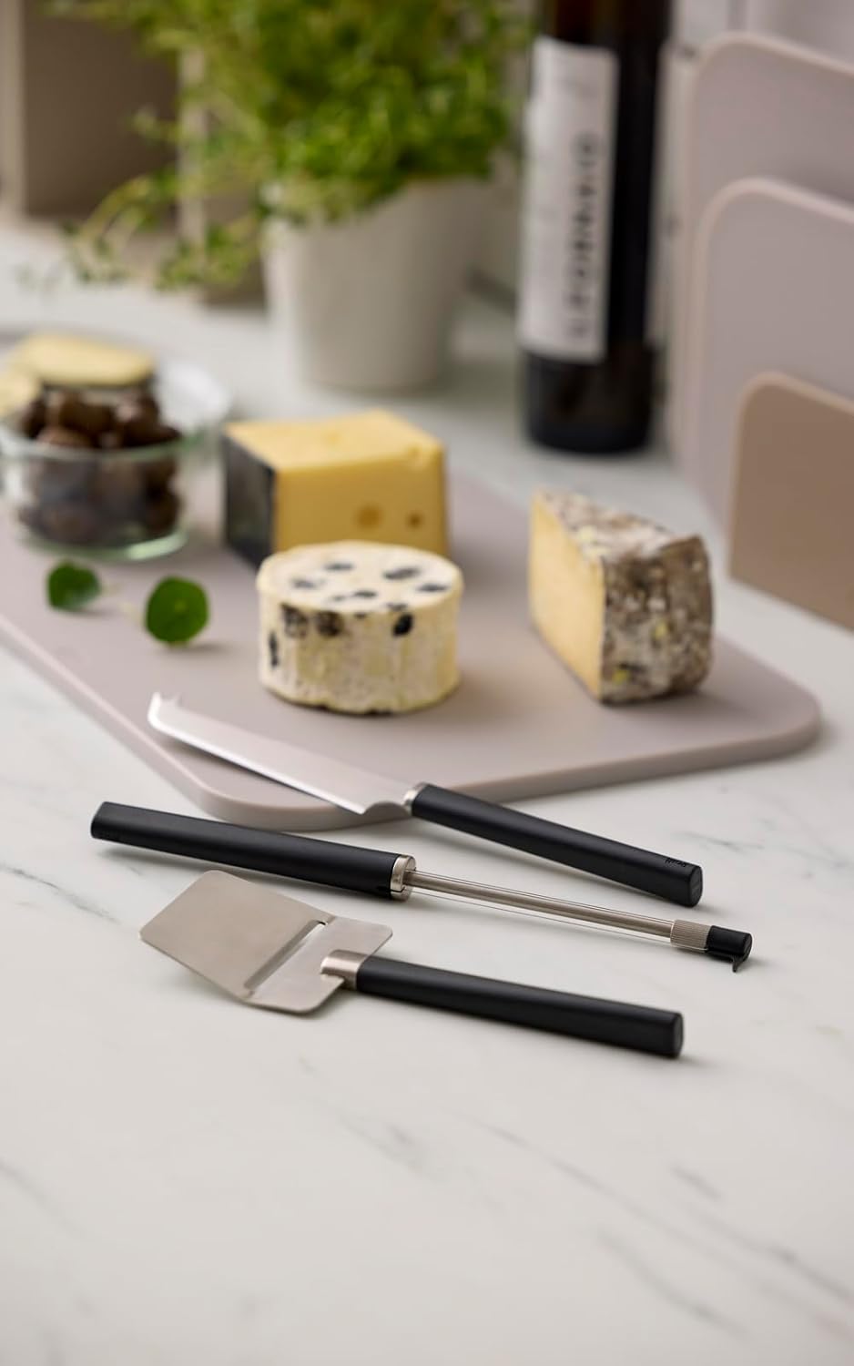 Rosti Emma Käse-Set 3 Teile Black 27,5 x 18 x 3,5 cm Black, 27,5 x 18 x 3,5 cm Black