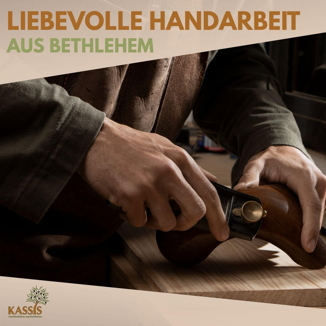 Kassis Geschenkartikel Personalisierte Olivenholz-Herzen für Brautpaar, zum Valentinstag, Jubiläum,