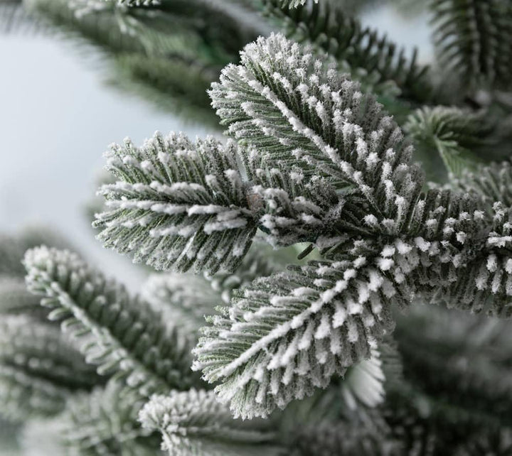Evergreen Weihnachtsbaum 150 cm – naturgetreuer Tannenbaum, künstliche Kiefer mit Ständer – Christba