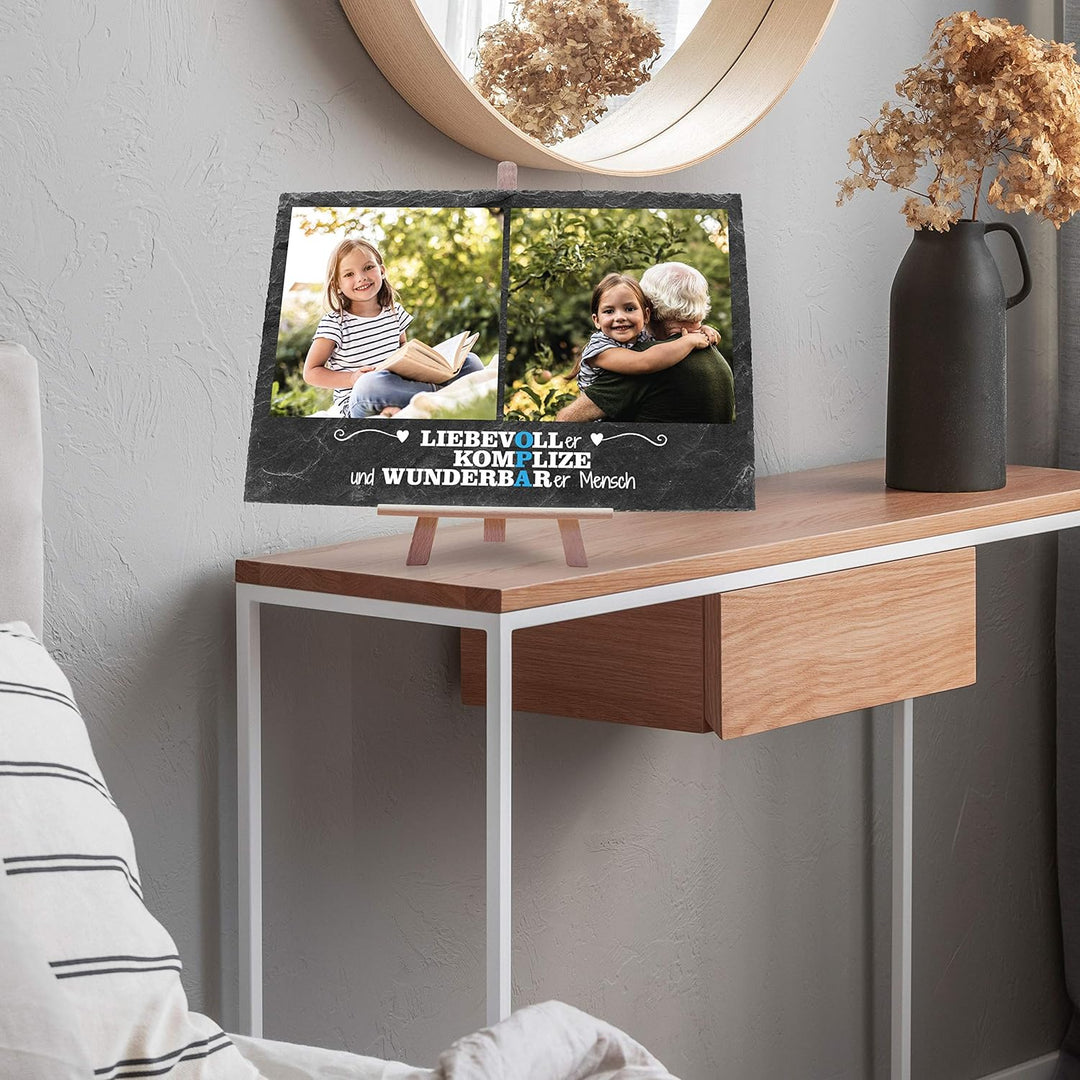 wandmotiv24 Schiefertafel Bester Opa mit Holz-Staffelei, Personalisiert mit 2 Farb-Fotos, Digitaldru