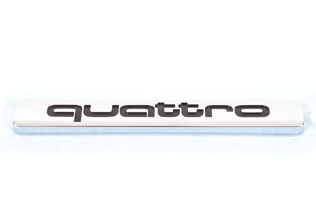Audi Original Quattro Schriftzug Emblem 8H0853737 2Zz