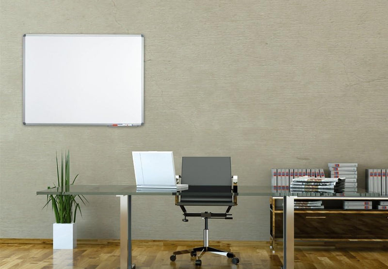 MAUL Whiteboard MAULstandard 60 x 90 cm | Magnettafel mit Ablageschale für Whiteboard Marker | elega