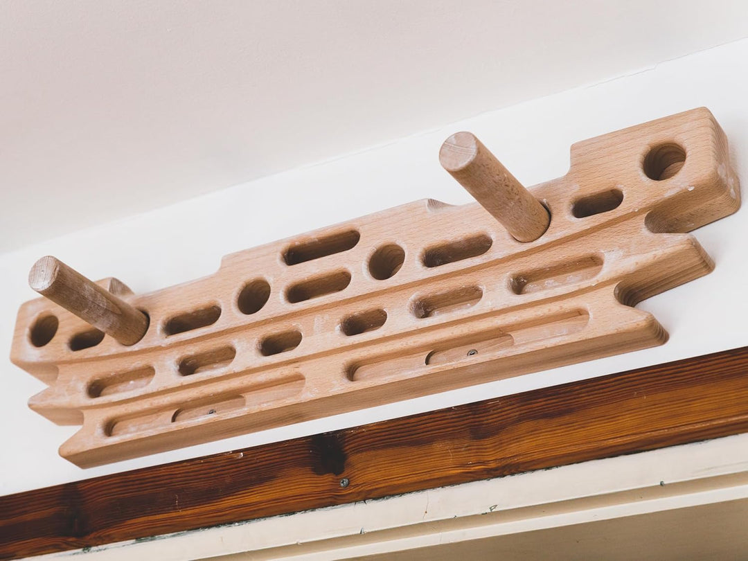 FingerPeg 1.0 Hangboard - Kletterbrett - Fingerboard - Pegboard Griffe - Buchenholz der Klasse A - m