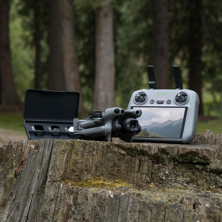 DJI Mini 5 Pro Fly More Combo Plus mit DJI RC 2 Bundle mit Kartenleser + Speicherkarte, 4K Drohne mi