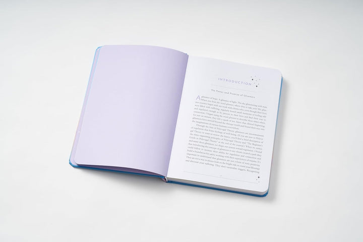 Glimmers Journal: Reflect on the Small Moments That Bring You Joy, Safety, and Connection, Gebundene