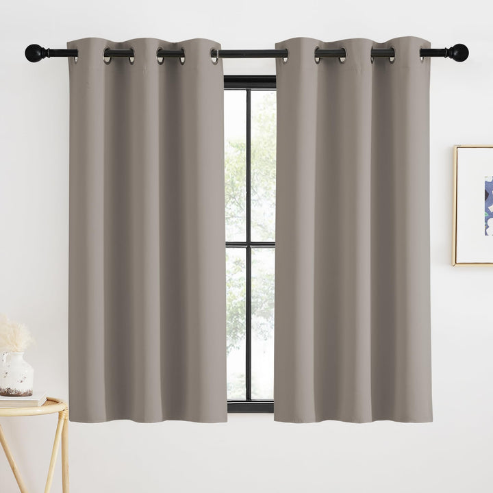 KGORGE Gardinen für Kleine Fenster Schlafzimmer 2er Set 120 x 90 cm(HxB) Verdunklungsvorhänge mit Ös