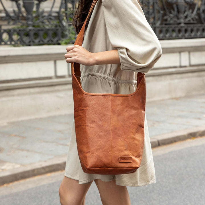 Gusti Umhängetasche Leder - Josephine Damen, Cognac