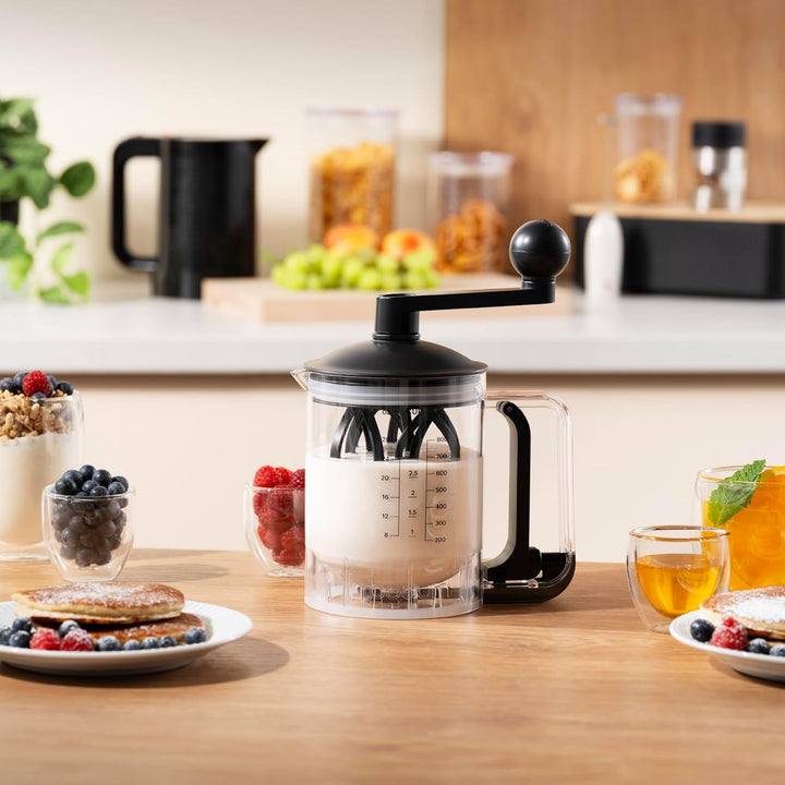 Bodum Pancake Teigmixer & Spender BISTRO Schwarz – Integrierte Messfunktion – Einfaches Ausgiessen,