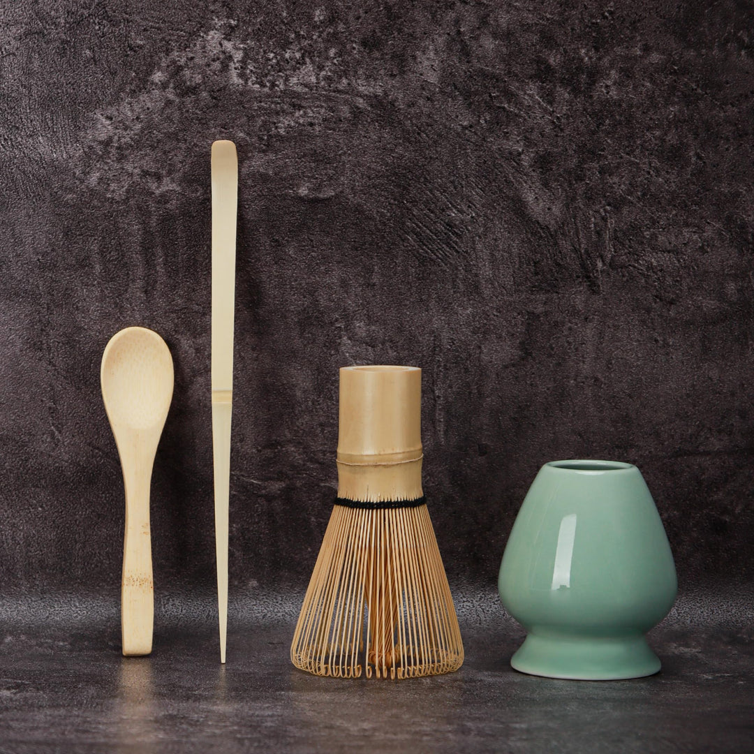Matcha Schneebesen Set, Matcha Schneebesen (Chasen), traditionelle Schaufel (Chashaku), Teelöffel, K