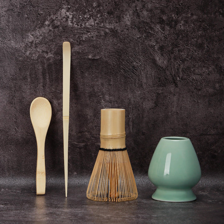 Matcha Schneebesen Set, Matcha Schneebesen (Chasen), traditionelle Schaufel (Chashaku), Teelöffel, K