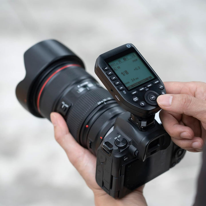 Godox XProII-N 2.4G Flash Trigger Transmitter TTL Autoflash 1/8000s HSS Grosser LCD-Bildschirm 32 Ka
