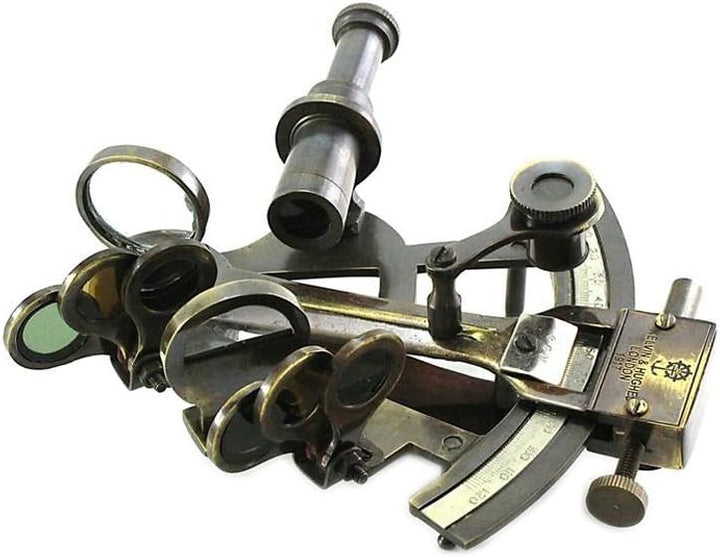 Sextant aus veraltetem Messing, Nachbildung von Kelvin & Hughes