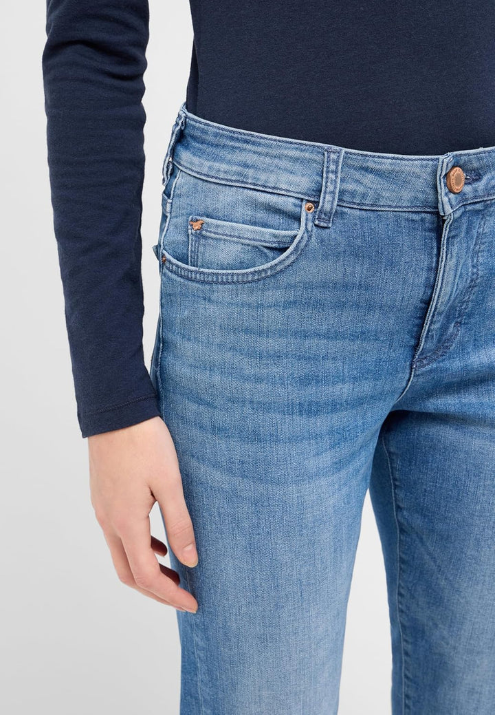 MUSTANG Damen Jeans Hose Crosby 26W / 30L Mittelblau 402, 26W / 30L Mittelblau 402