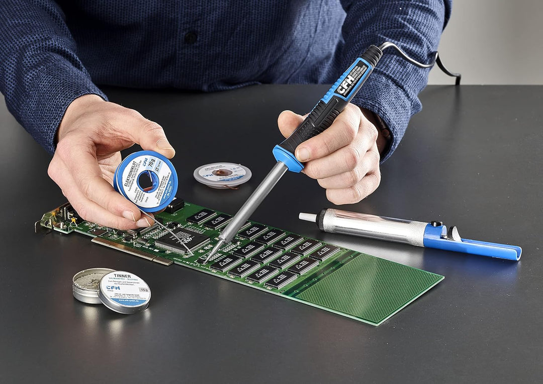 CFH Elektro Lötkolben E 20 - Ideal für Elektronik & Schaltdrähte bis 1,5 mm², 20 W / 230 V ~ 50 Hz,