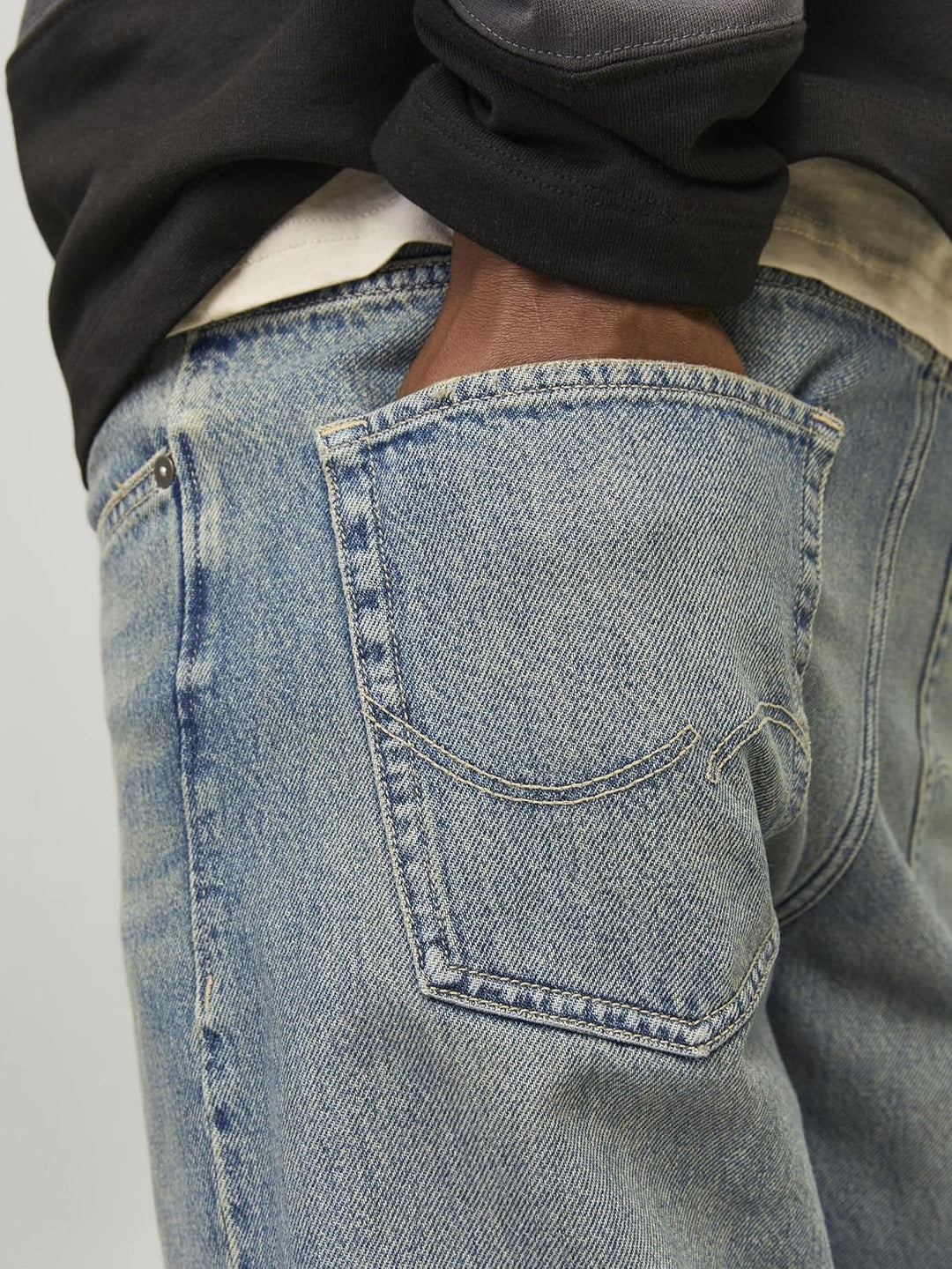 JACK & JONES Male Loose fit Jeans JJIEDDIE JJORIGINAL MF 710 NOOS Loose fit Jeans 28W / 32L Blue Den