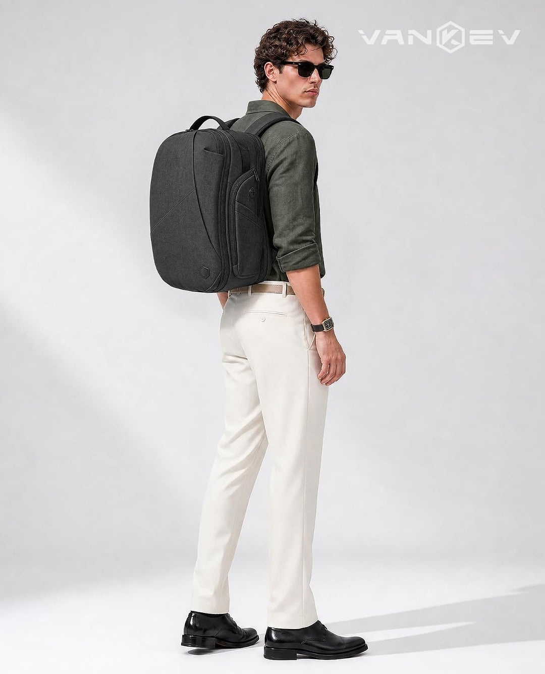 VANKEV - Morph D Erweiterbarer Reiserucksack 30L bis 38L - Unterflur Handgepäck Rucksack für EasyJet