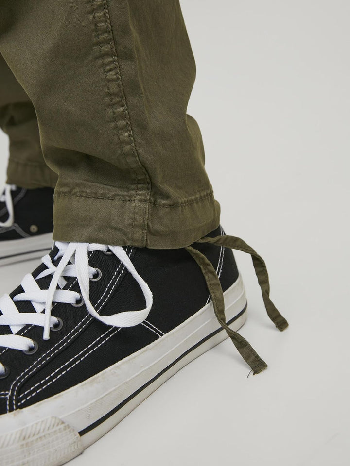 JACK & JONES Male Cargo-Hose Carrot fit Cargo-Hose 30W / 34L Olivennacht, 30W / 34L Olivennacht