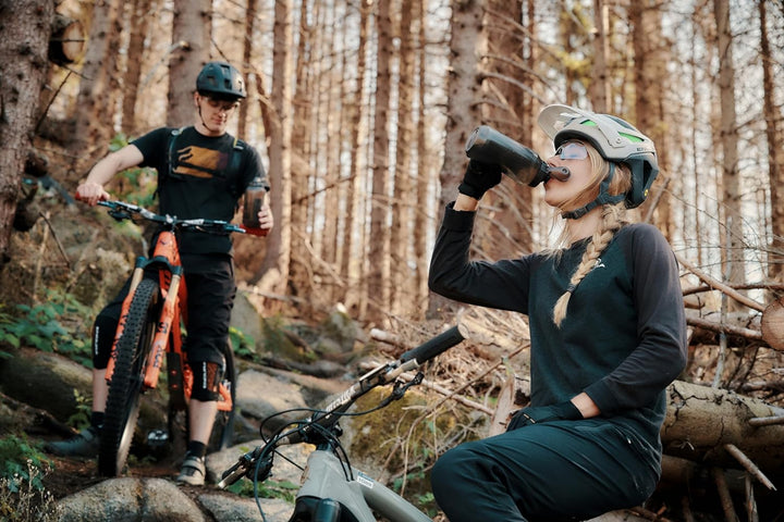 Fidlock TWIST bottle 750 compact + bike base – 750 ml Fahrrad Trinkflasche mit magnet-mechanischem F