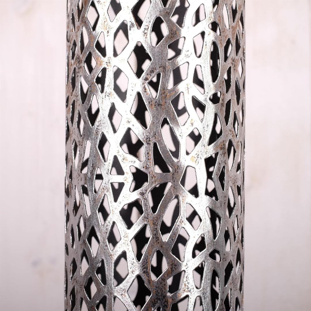 IMPOSANTER Design KERZENLEUCHTER Eternal Bodenleuchter Metall 80 cm antik-Silber