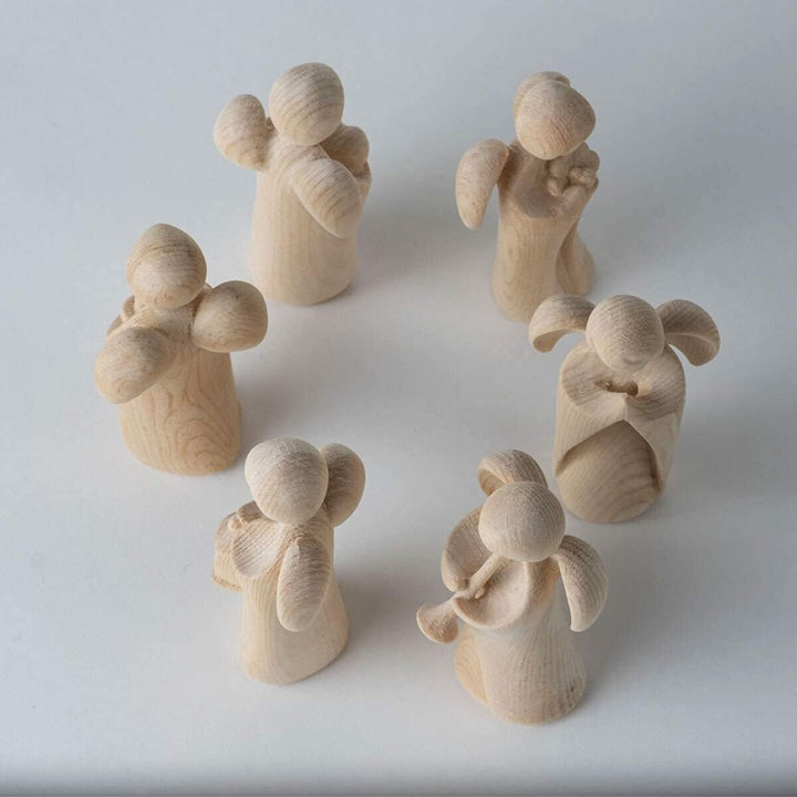 4betterdays.com NATURlich leben! Klassischer Schutzengel aus Zirbenholz - mit Trompete - Höhe 9cm -