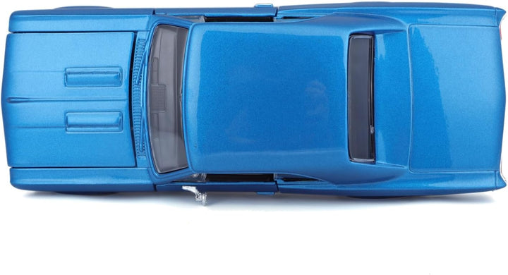 Bburago Maisto France Chevrolet SS 396 1966 Massstab 1:24 Farbe M31960 zufällig