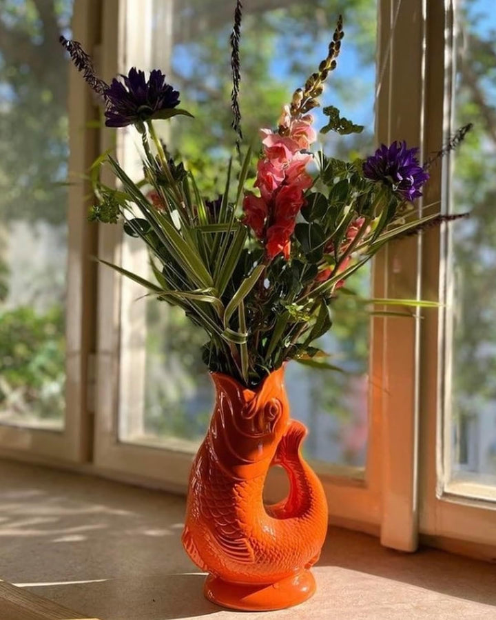 Gluckigluck Karaffe XL Orange – 1,2l – Original Gluggle Jug aus England – Wasserkrug mit Glucker-Ger