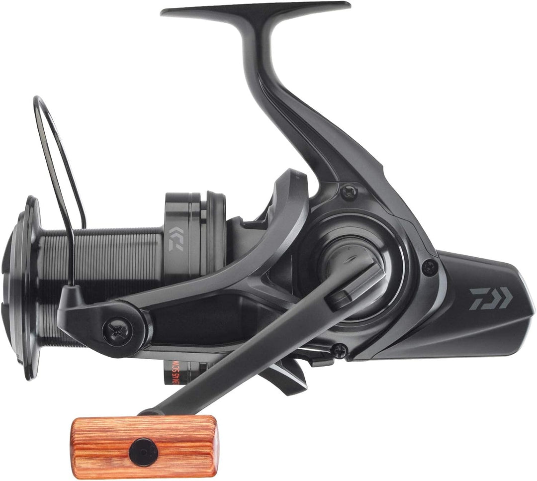 Daiwa Big Pit Rolle 21 Emblem 45 SCW QD SD Stationärrolle