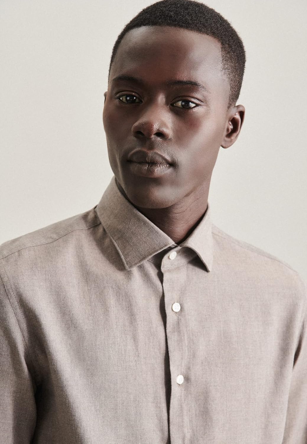 Seidensticker Herren Business Hemd - Shaped Fit - Bügelfrei - Kent-Kragen - Langarm - 100% Baumwolle