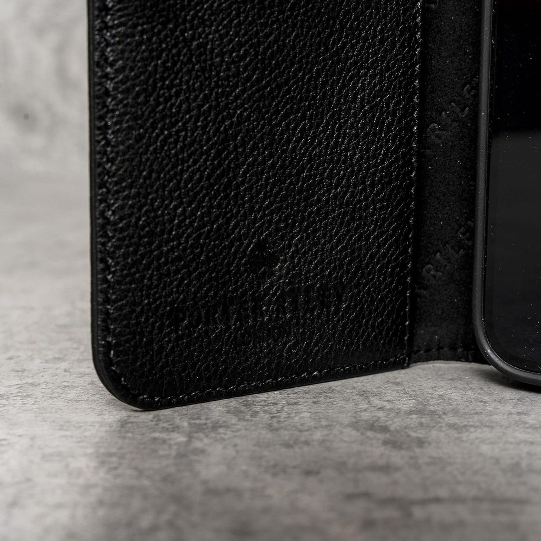 Porter Riley - Lederhülle für Samsung Galaxy S22. Premium Echtleder Standhülle/Cover/Brieftasche (Pu