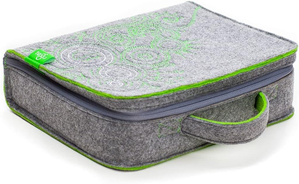 Tegu Reisetasche mit Magnetblöcken.