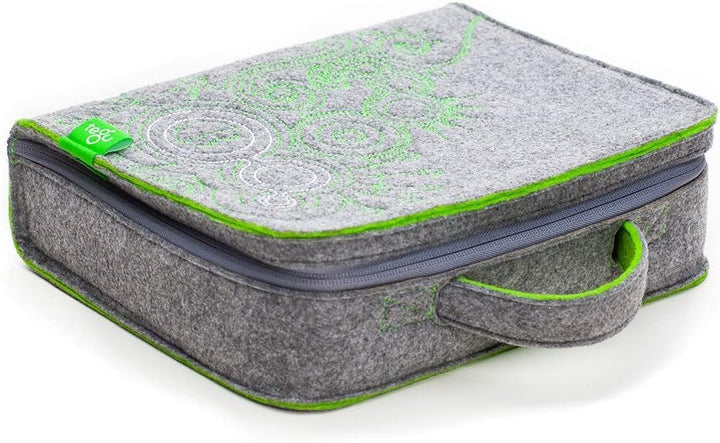 Tegu Reisetasche mit Magnetblöcken.
