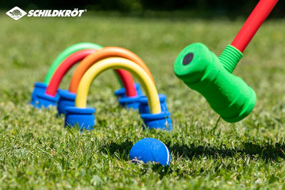 Schildkröt Soft Croquet Set, komplettes Krocket Set mit 2 Schlägern, 4 freistehenden Toren und 2 Bäl