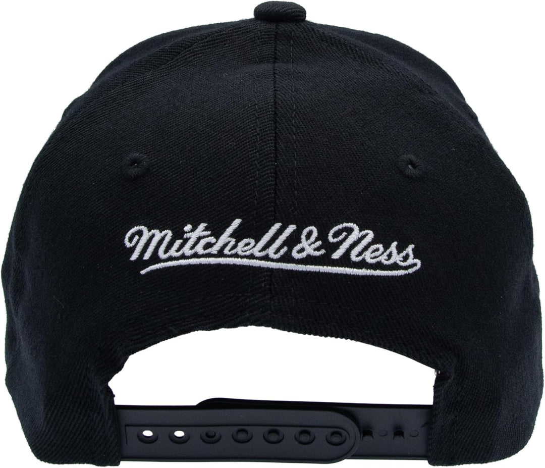 Mitchell & Ness Snapback - Biowashed Zig Zag - Small Box Logo, Black Einheitsgrösse Schwarz Classic