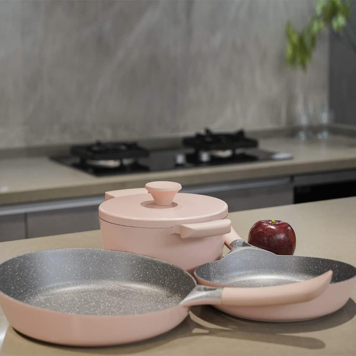 AKIS LE MACARON Pfannenset 4-Teilig, Bratpfanne 24/28cm Topf 20cm mit Deckel aus Aluminium Pastellro