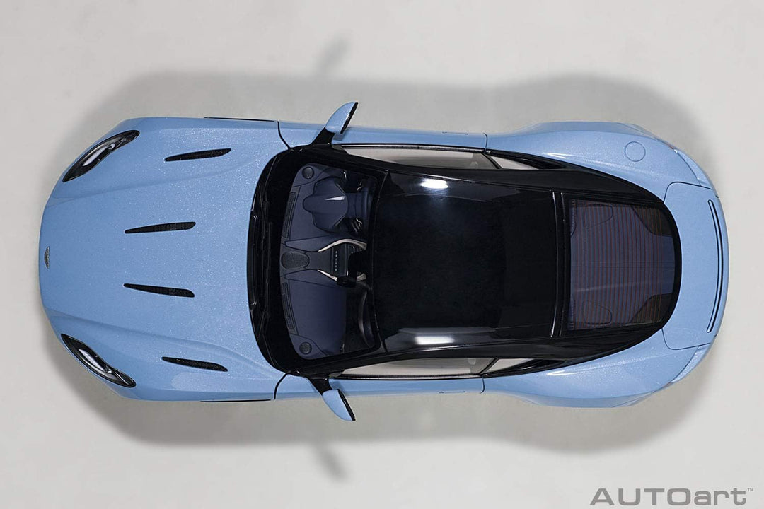 AUTOart- Miniaturauto aus der Kollektion, 70268, Hellblau