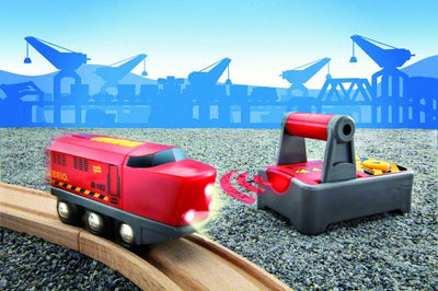 BRIO World 33213 IR-Frachtlok - Elektrische Lokomotive mit Fernsteuerung - Zubehör World - Kleinkind