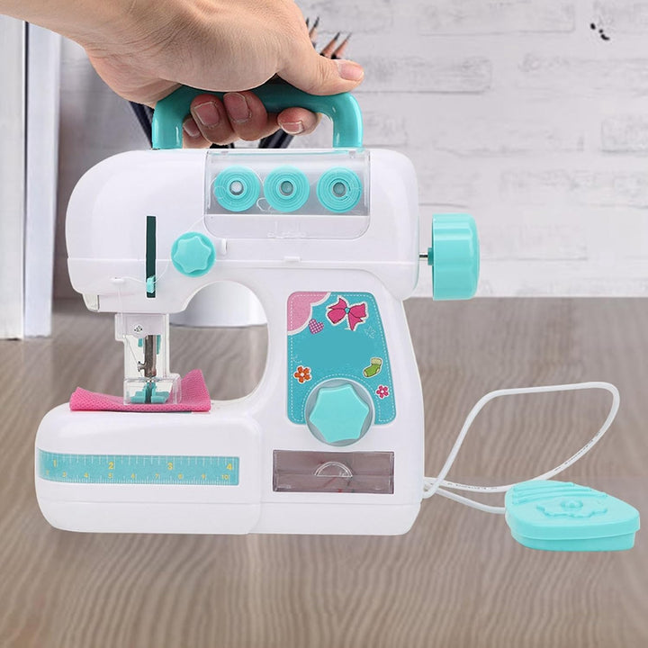 Bonbela Elektrische Nähmaschine Spielzeug für Kinder Mädchen Kinder 3+ Jahre mit Zartem Design Premi