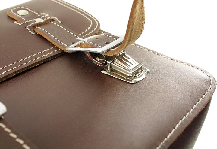 made4bikers Kleine Leder-Hecktasche mit Schnellverschluss-Gepäckträgertasche, braun, passend für Sim