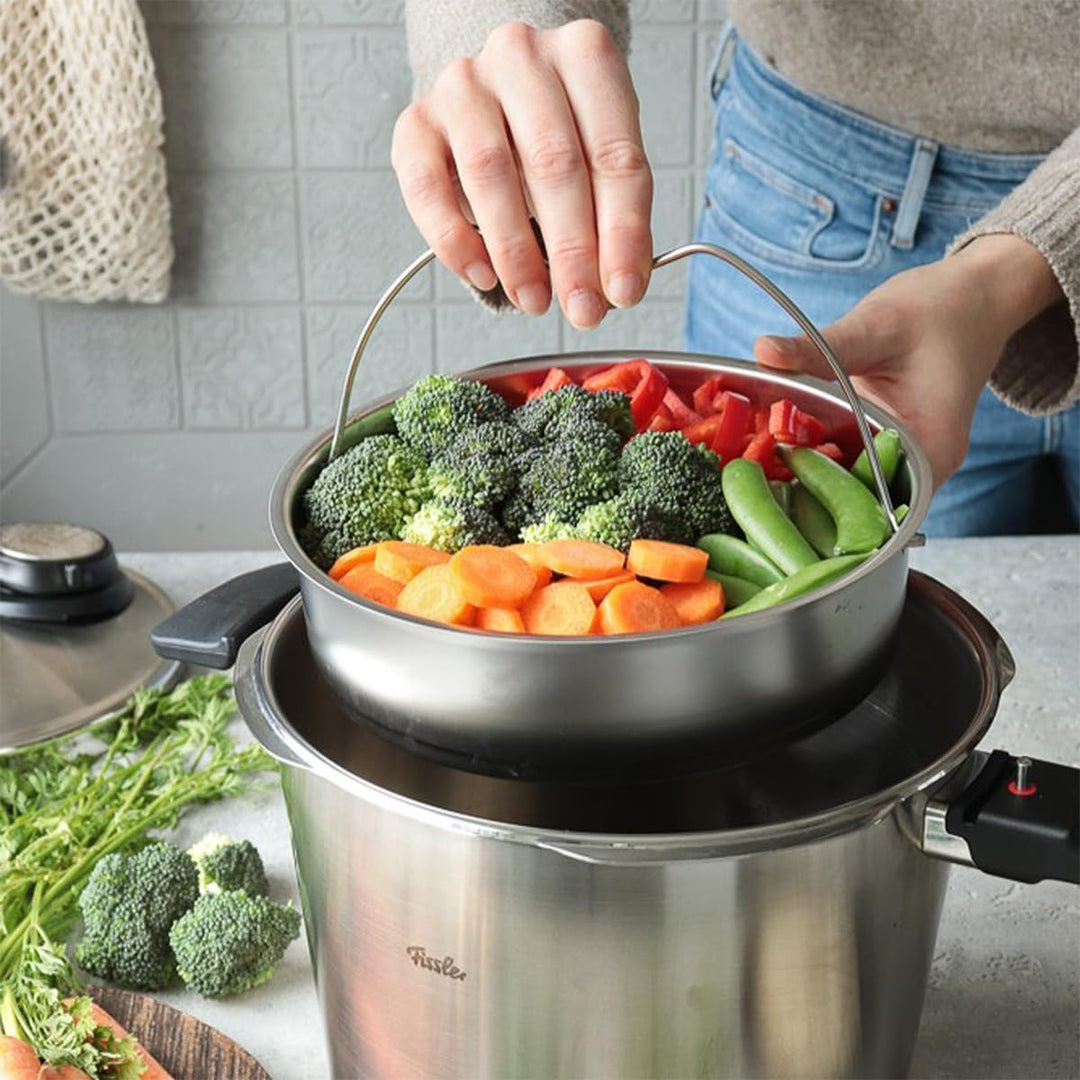 Fissler Vitavit Premium / Schnellkochtopf (6 L, Ø 22 cm) Edelstahl-Dampfkochtopf,4-Garstufen, inkl.