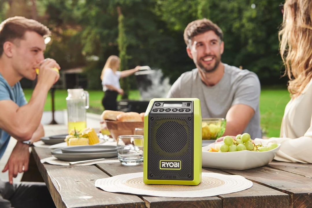 RYOBI 18V ONE+ Bluetooth-Radio RR18-0 (10 W Ausgangsleistung, ohne Akku und Ladegerät), Grün