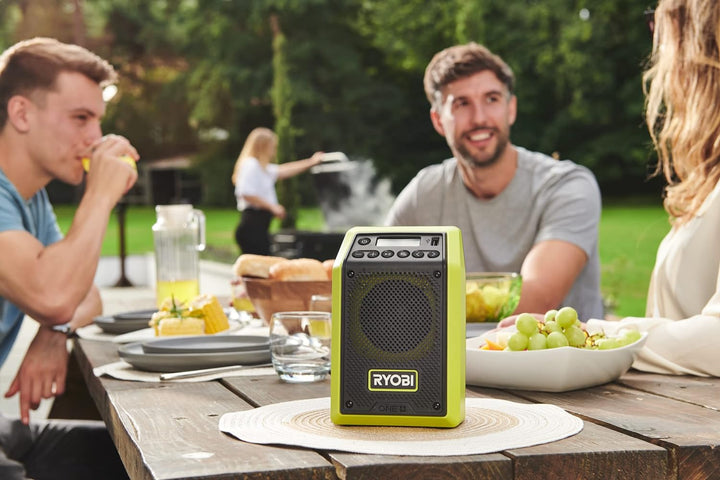 RYOBI 18V ONE+ Bluetooth-Radio RR18-0 (10 W Ausgangsleistung, ohne Akku und Ladegerät), Grün
