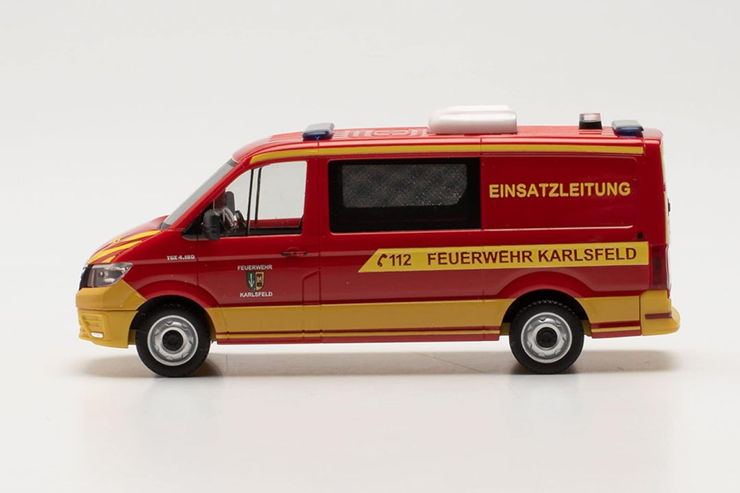 Herpa Feuerwehr Modellauto Man TGE Halbbus FD ELW „Feuerwehr Karlsfeld“, originalgetreu im Massstab