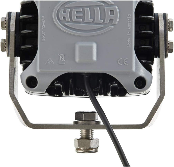 HELLA - LED-Arbeitsscheinwerfer - Power Beam 3000 - 12/24V - 1GA 996 192-021 für flexiblen Anbau Nah