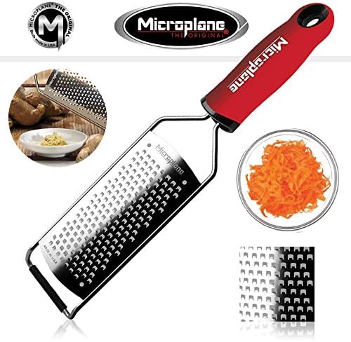 Microplane Küchenreibe Grob für Käse, Karotte, Ingwer, Kokosnuss und Meerrettich in Rot mit Edelstah