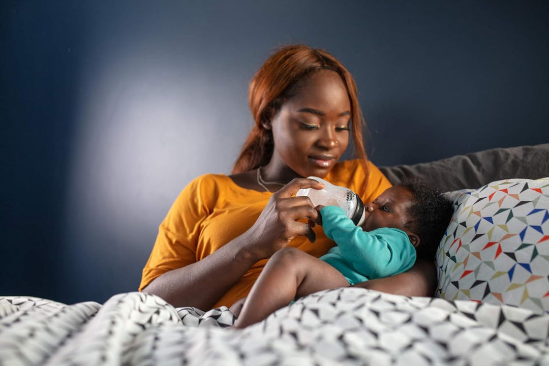 Tommee Tippee Babyfläschchen Set Closer to Nature für Neugeborene, Anti-Kolik Ventil, weicher Sauger
