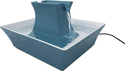 PetSafe Drinkwell Trinkbrunnen Pagoda, Filtert Wasser für Hunde und Katzen, Keramik, 2 Liter Fassung