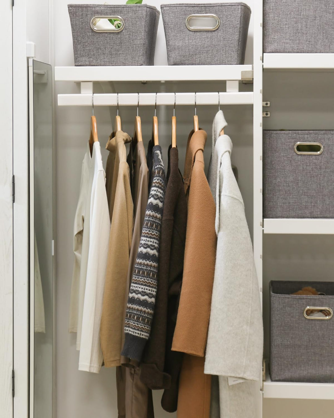 Hangerman Kleiderbügel Holz 20er Set, Massivholz Kleiderbügel mit rutschfestem Hosensteg, Einkerbung