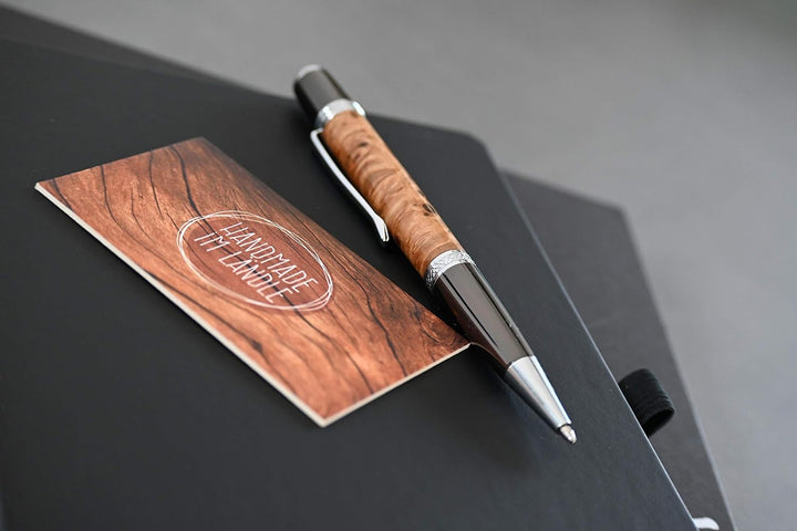 Handgefertigter Kugelschreiber aus Echtholz | Hochwertiges Geschenkset mit Etui | Business Geschenk