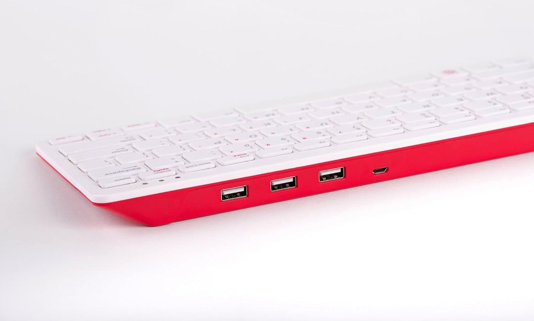 Set aus Raspberry Pi Tastatur und Maus