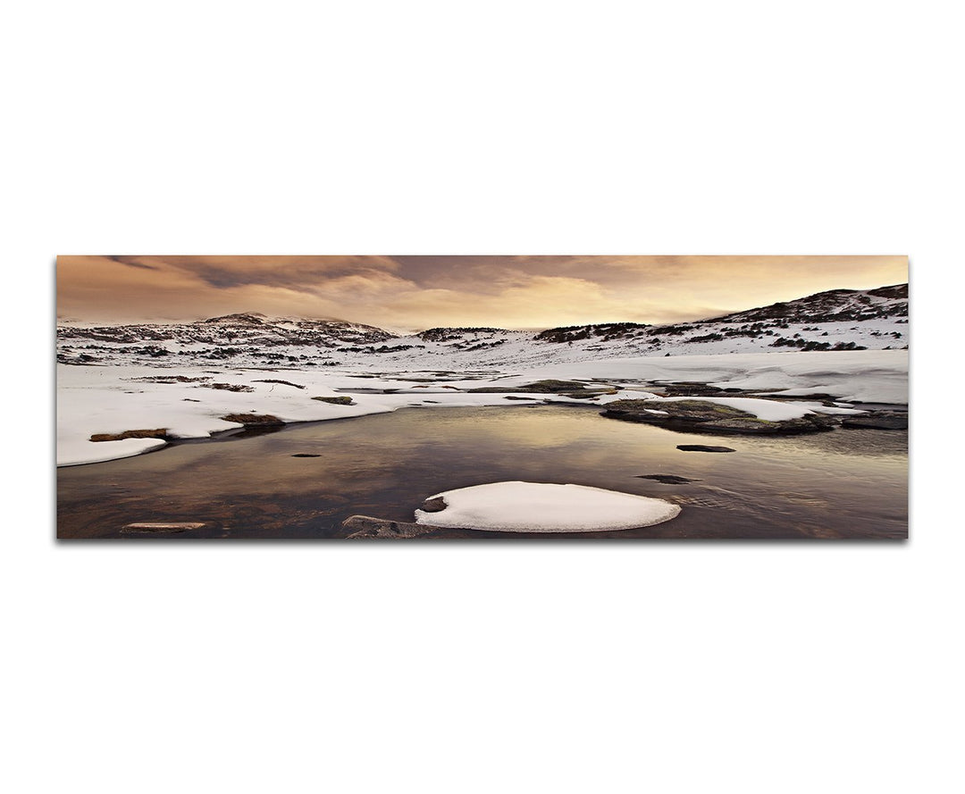 Paul Sinus Art Panoramabild auf Leinwand und Keilrahmen 150x50cm Wasser Berge Schnee Wolkenhimmel